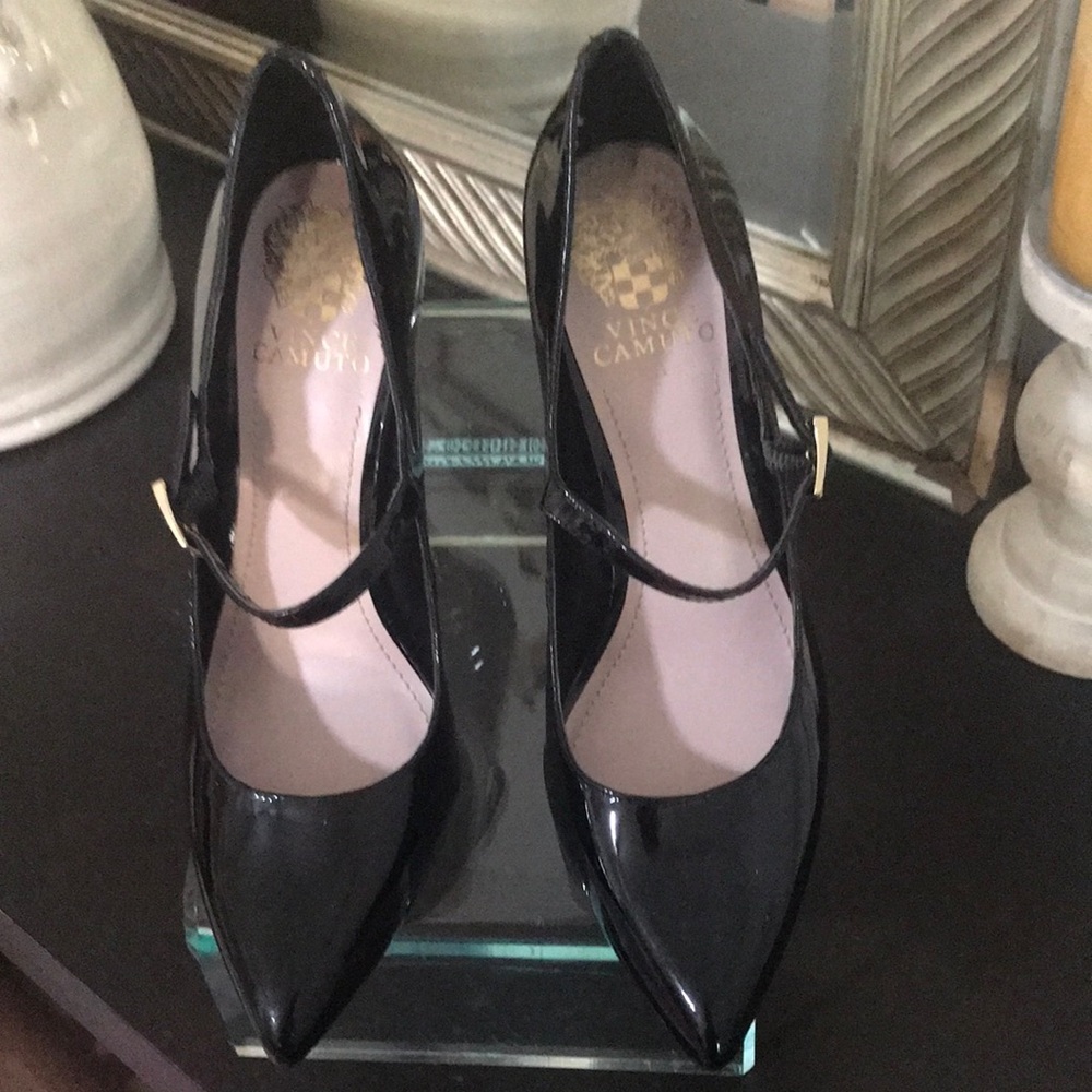 Vince Camuto New Black Patent Leather Heels Sleek Pointed-Toe - Picture 4 of 6